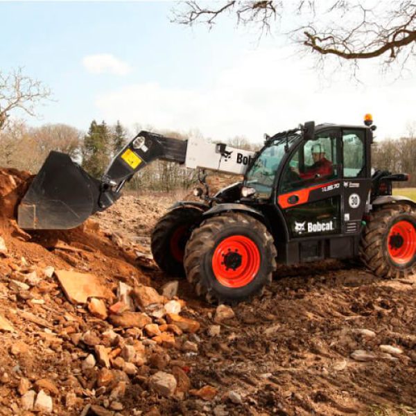 Cargador telescópico TL35.70 3,5t 7m