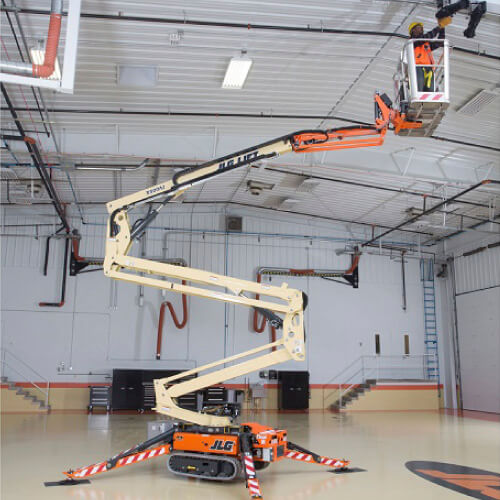 JLG Pluma sobre orugas compactas X500AJ