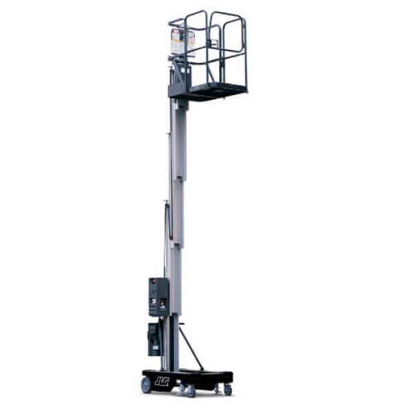 JLG Plataforma elevadora multiusos desplazable 15SP